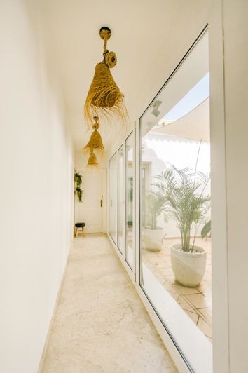 Image No.19-5 Bed Property for sale