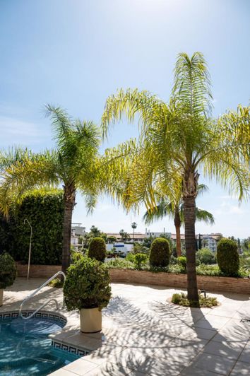 Image No.26-4 Bed Property for sale