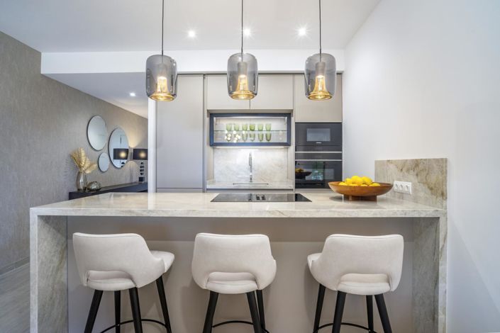 Image No.17-3 Bed Property for sale