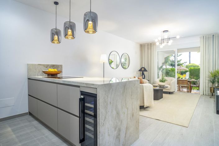 Image No.20-3 Bed Property for sale