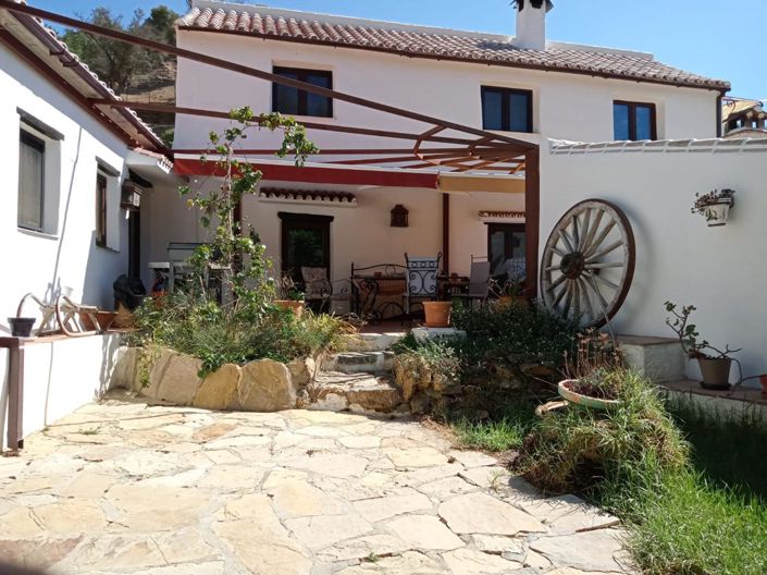 Image No.1-Propriété de 4 chambres à vendre à Casares