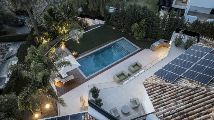 Image No.33-5 Bed Property for sale