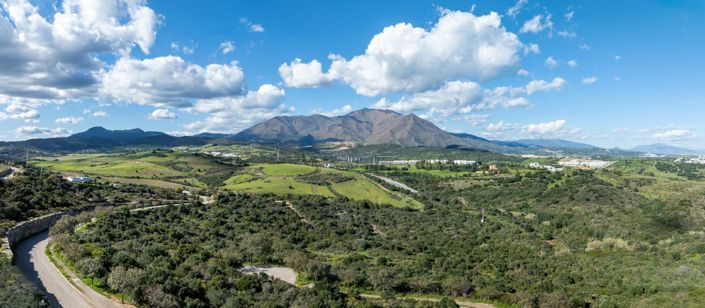 Image No.15-3 Bed Property for sale