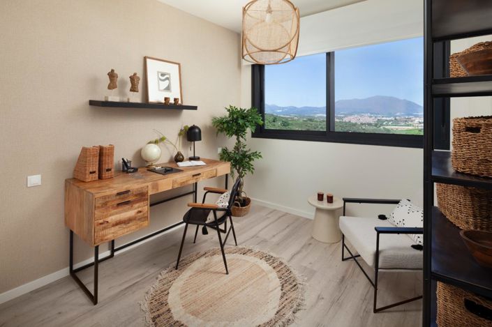 Image No.14-3 Bed Property for sale