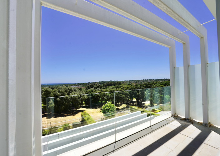 Image No.20-5 Bed Property for sale