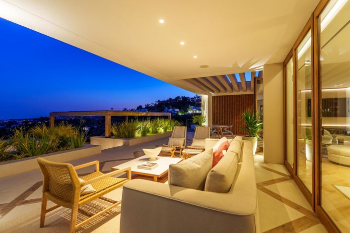 Image No.44-5 Bed Property for sale