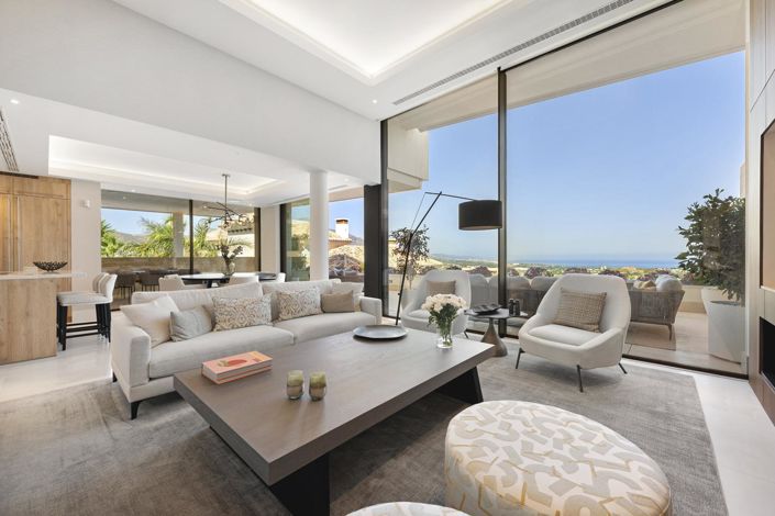 Image No.22-3 Bed Property for sale