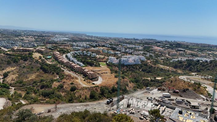 Image No.19-5 Bed Property for sale