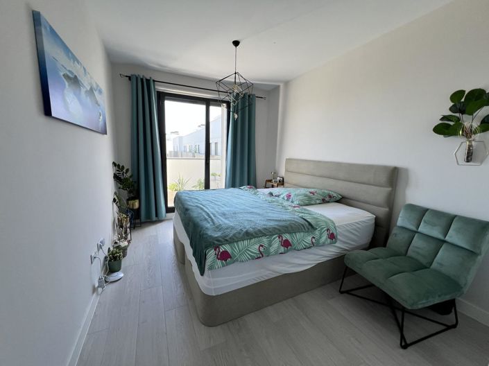 Image No.13-4 Bed Property for sale