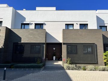 Alcantara & Good most sold property