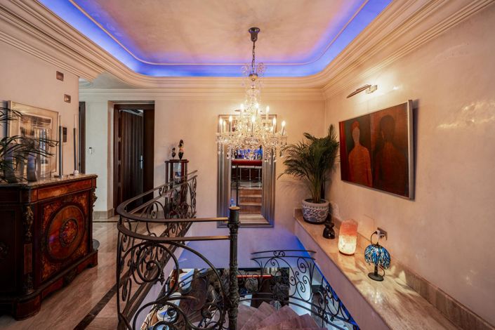 Image No.14-3 Bed Property for sale