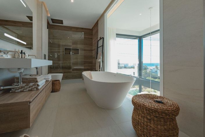 Image No.9-Propriété de 4 chambres à vendre à Marbella