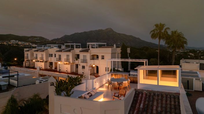 Image No.3-3 Bed Property for sale