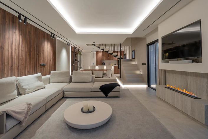 Image No.14-3 Bed Property for sale