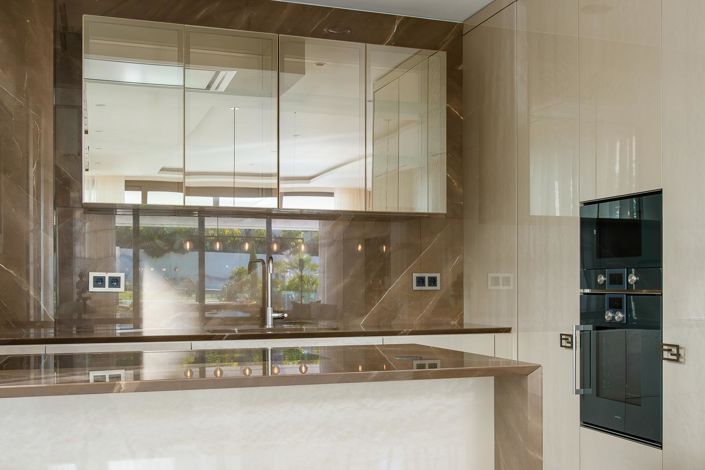 Image No.22-4 Bed Property for sale