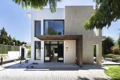Alcantara & Good most sold property