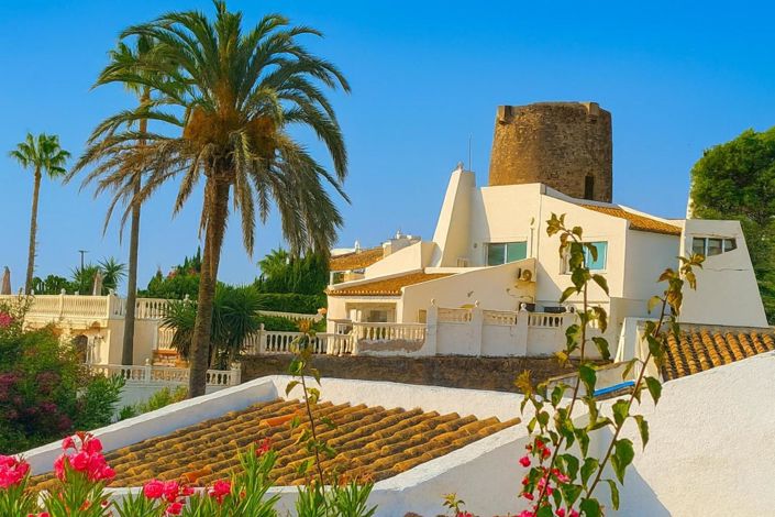 Image No.5-Propriété de 5 chambres à vendre à Estepona