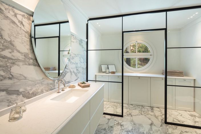 Image No.26-6 Bed Property for sale