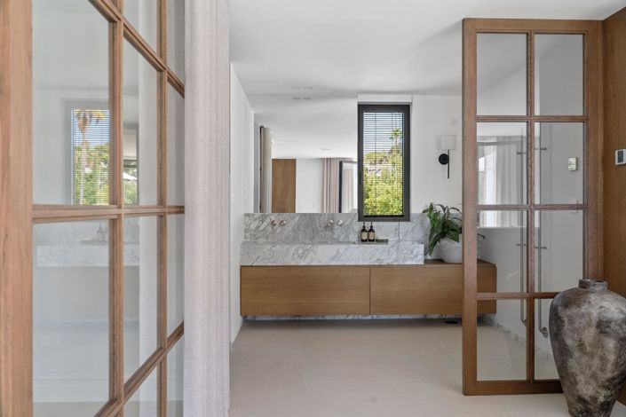 Image No.5-Propriété de 4 chambres à vendre à Marbella