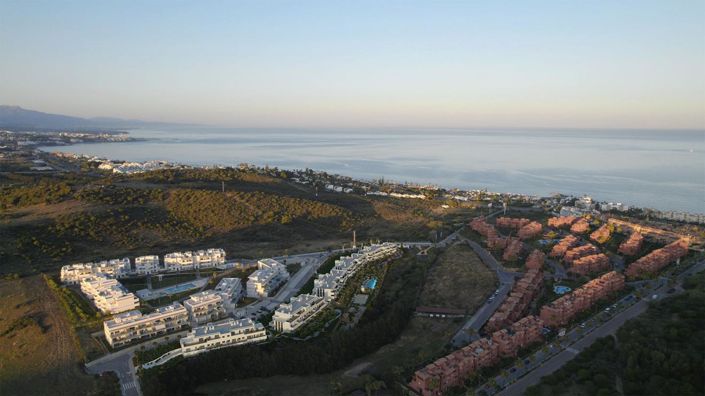 Image No.1-Propriété de 2 chambres à vendre à Estepona