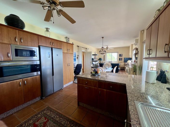 Image No.13-Propriété de 8 chambres à vendre à Estepona