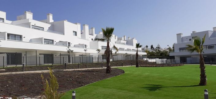 Image No.1-3 Bed Property for sale