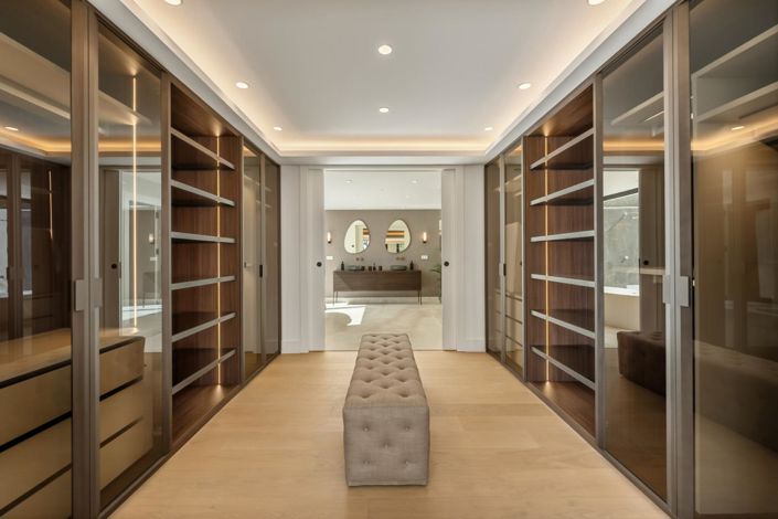 Image No.6-5 Bed Property for sale