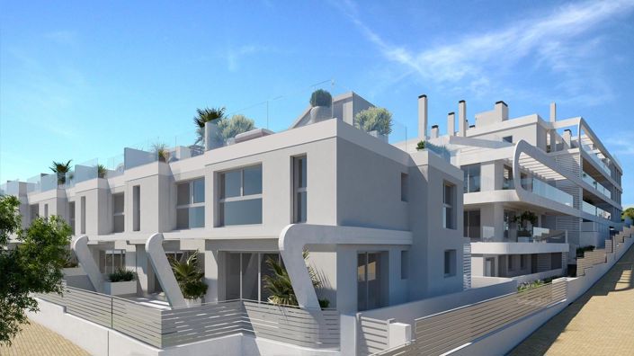 Image No.1-4 Bed Property for sale