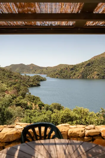 Image No.36-6 Bed Property for sale