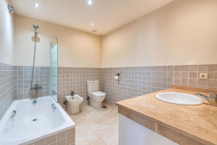 Image No.15-Propriété de 4 chambres à vendre à Estepona