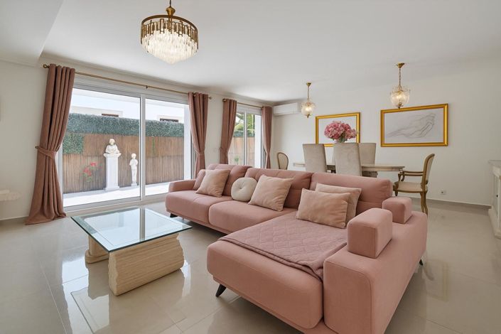 Image No.7-Propriété de 4 chambres à vendre à Estepona