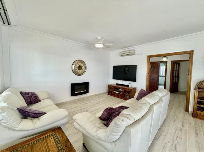 Image No.20-4 Bed Property for sale