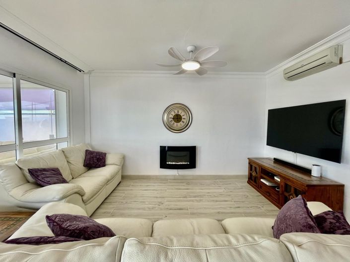 Image No.21-4 Bed Property for sale