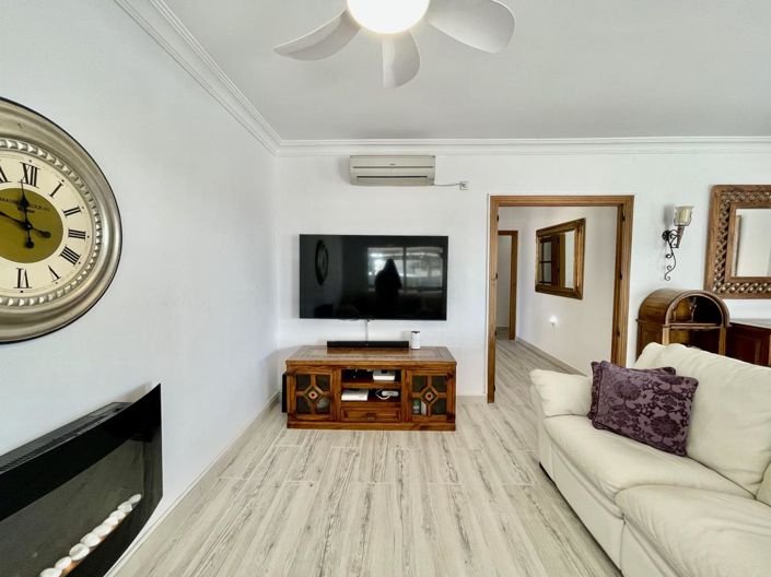 Image No.22-4 Bed Property for sale