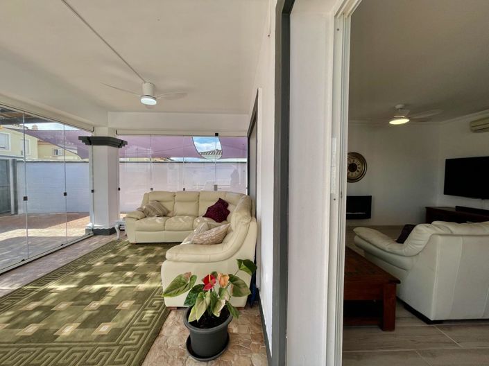 Image No.45-4 Bed Property for sale