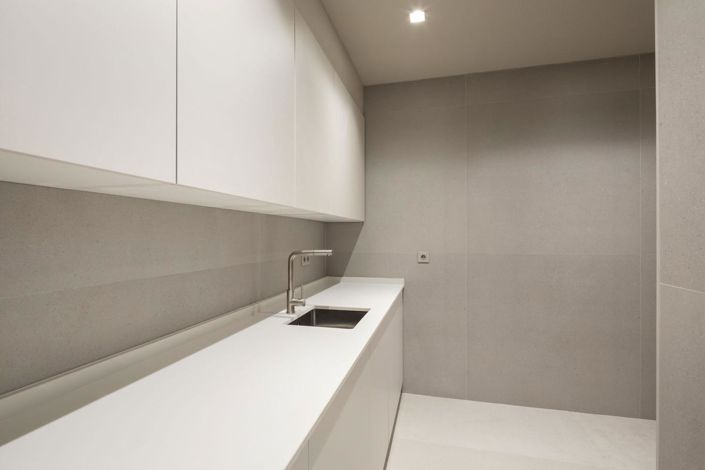 Image No.31-5 Bed Property for sale