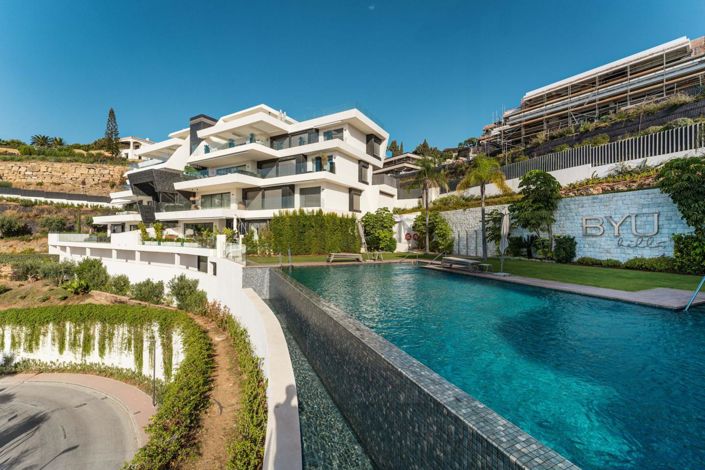 Image No.26-3 Bed Property for sale