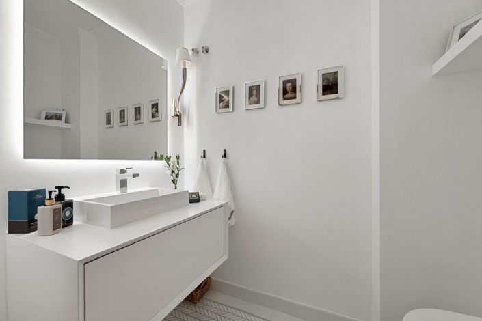 Image No.25-4 Bed Property for sale