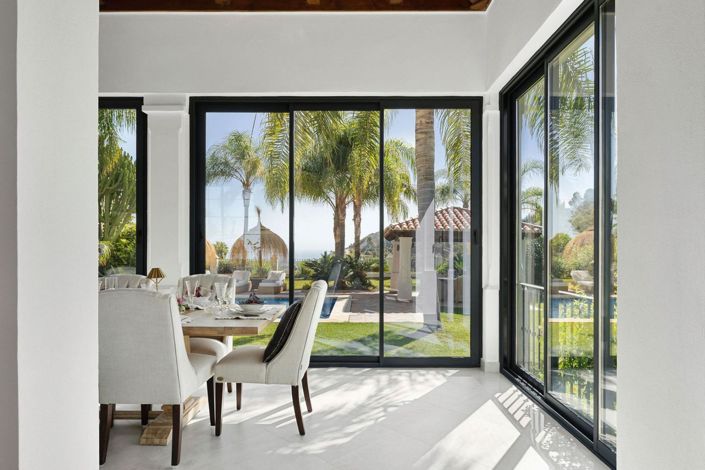 Image No.41-4 Bed Property for sale