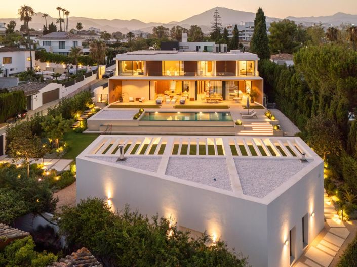 Image No.1-Propriété de 6 chambres à vendre à Marbella