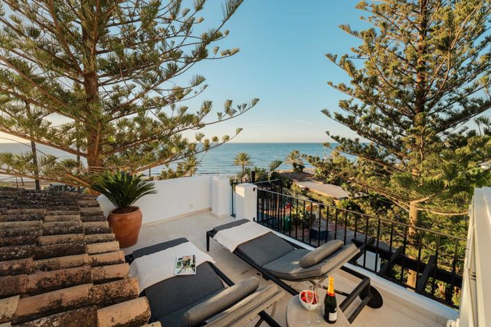 Image No.21-3 Bed Property for sale