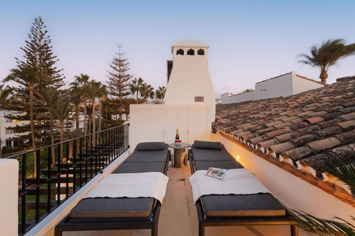 Image No.32-3 Bed Property for sale