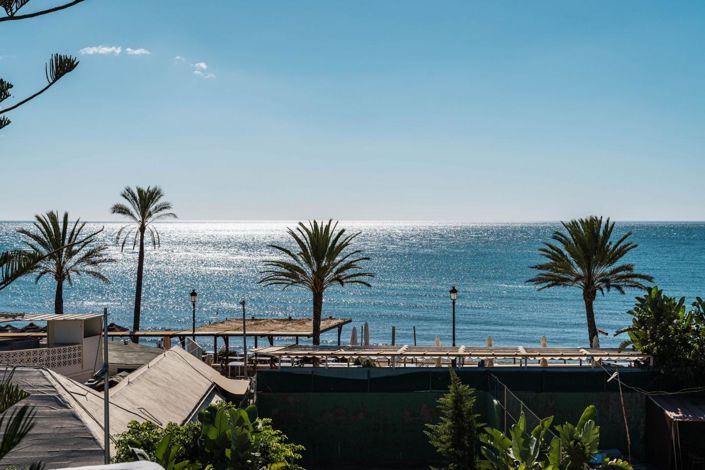 Image No.35-3 Bed Property for sale