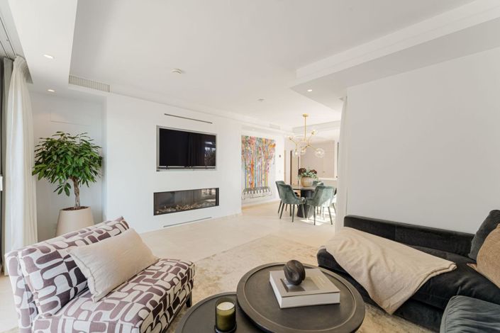 Image No.7-3 Bed Property for sale