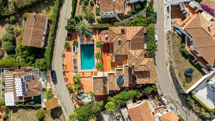 Image No.7-7 Bed Property for sale