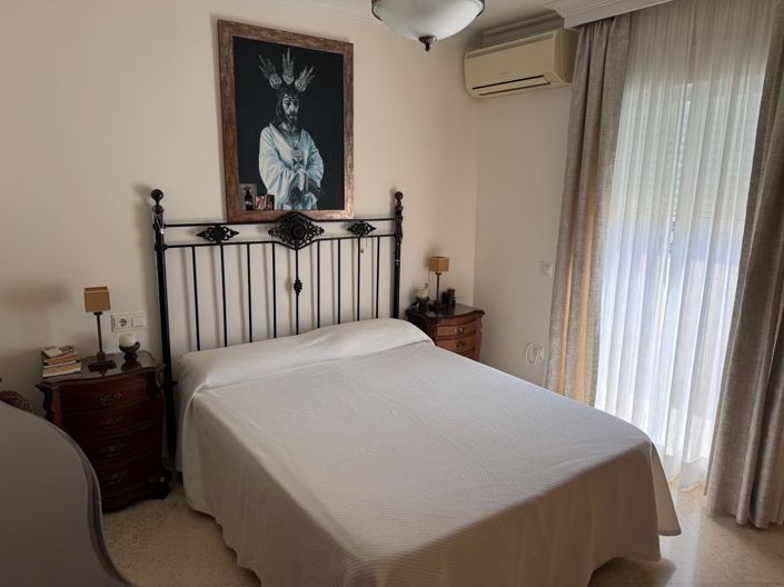 Image No.12-Propriété de 4 chambres à vendre à Estepona