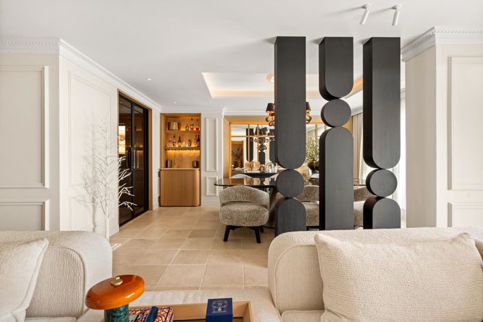 Image No.10-3 Bed Property for sale