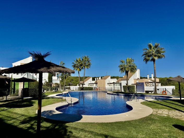 Image No.9-3 Bed Property for sale