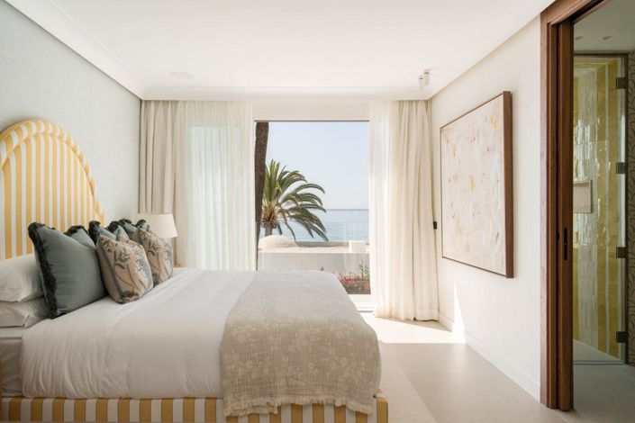 Image No.15-3 Bed Property for sale