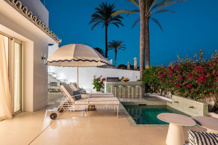 Image No.27-3 Bed Property for sale